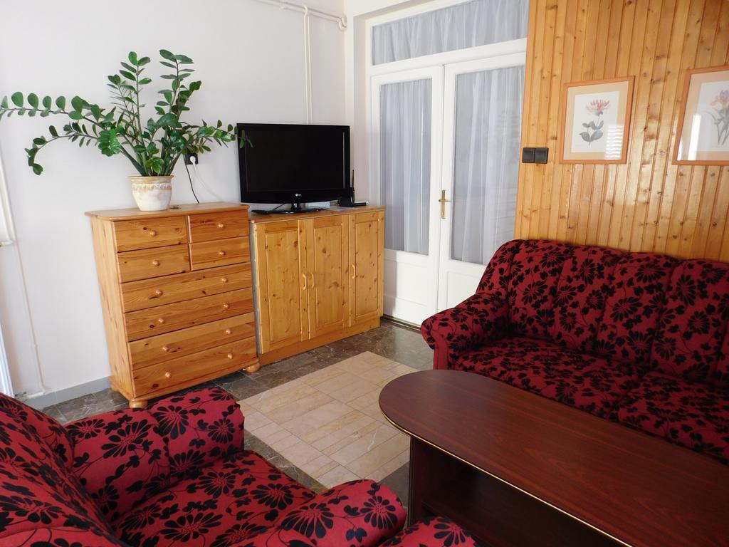 Xxl Apartman Zalakaros Extérieur photo